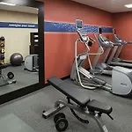 Hampton Inn & Suites Tulare 