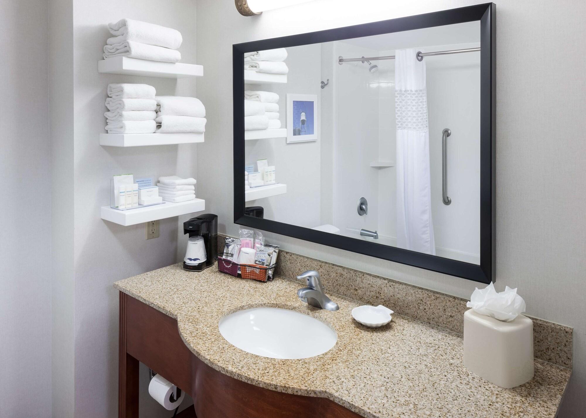 Hampton Inn&suites Hotel Tulare