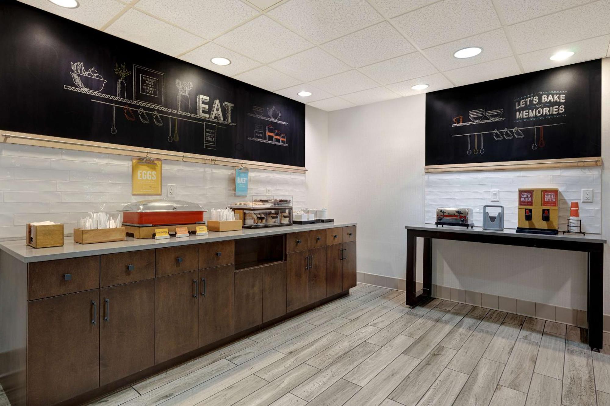 Hampton Inn&suites