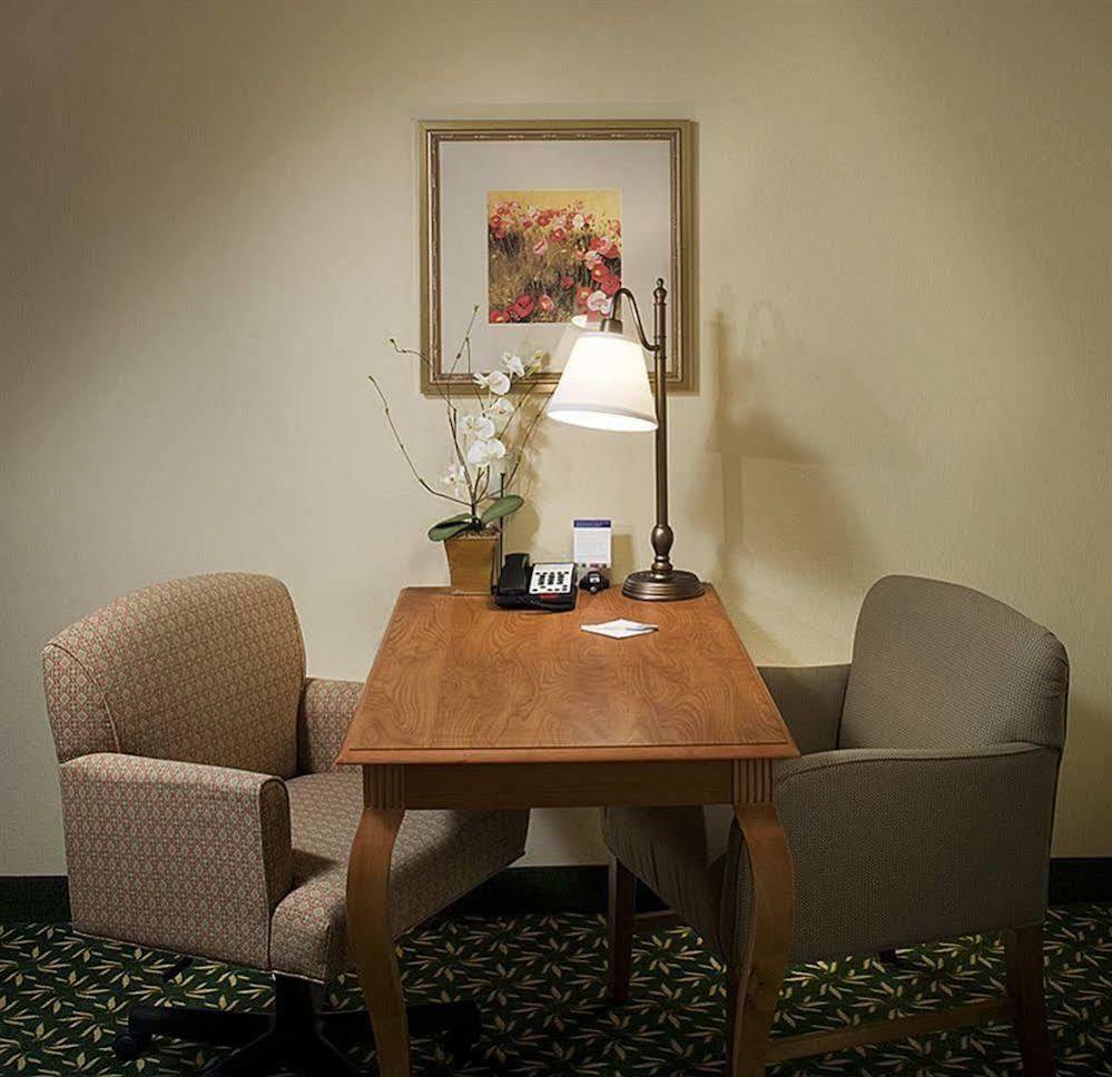 Hampton Inn&suites Tulare